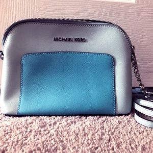 Michael Kors Crossbody Bag